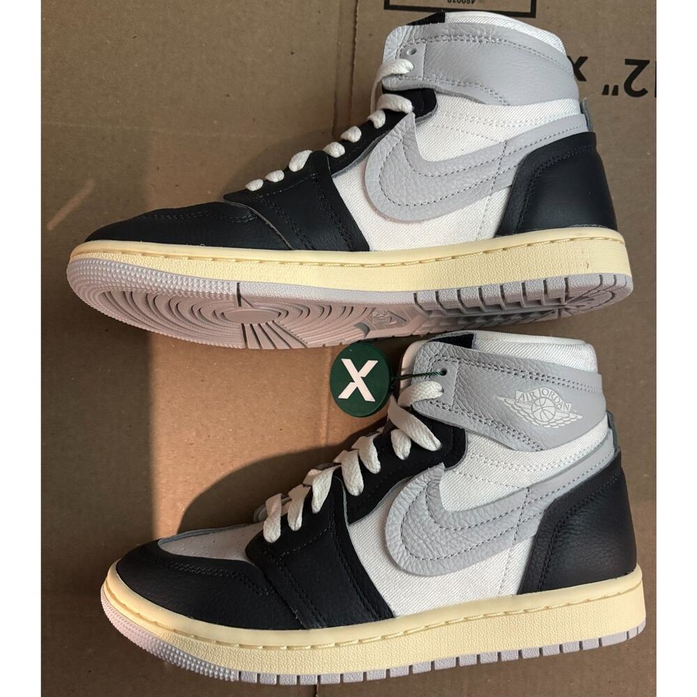 Air Jordan 1 High OG "Heirloom Brand New (Deadstock) Brand New Size 6